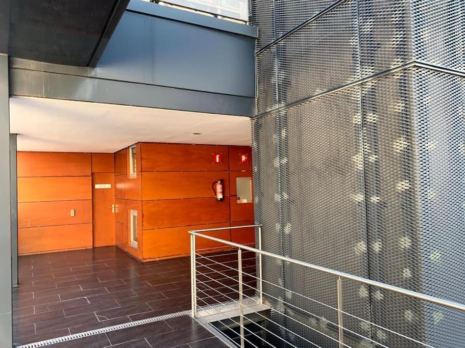 Loft Con Terraza, Parking Y Piscina En Verano-Sebcan Madrid Exterior photo